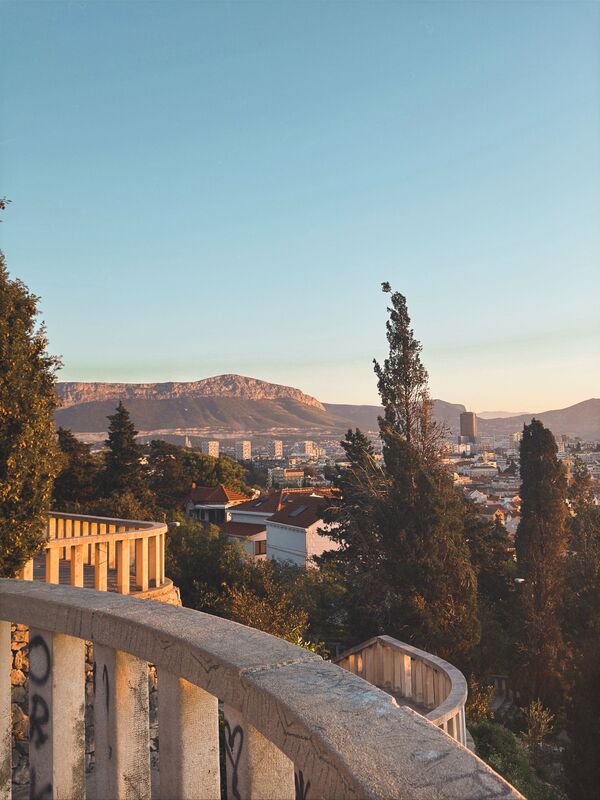 vue depuis le parc du 26e Centenaire sur les toitures du 10e arrondissement, Marseille 13010